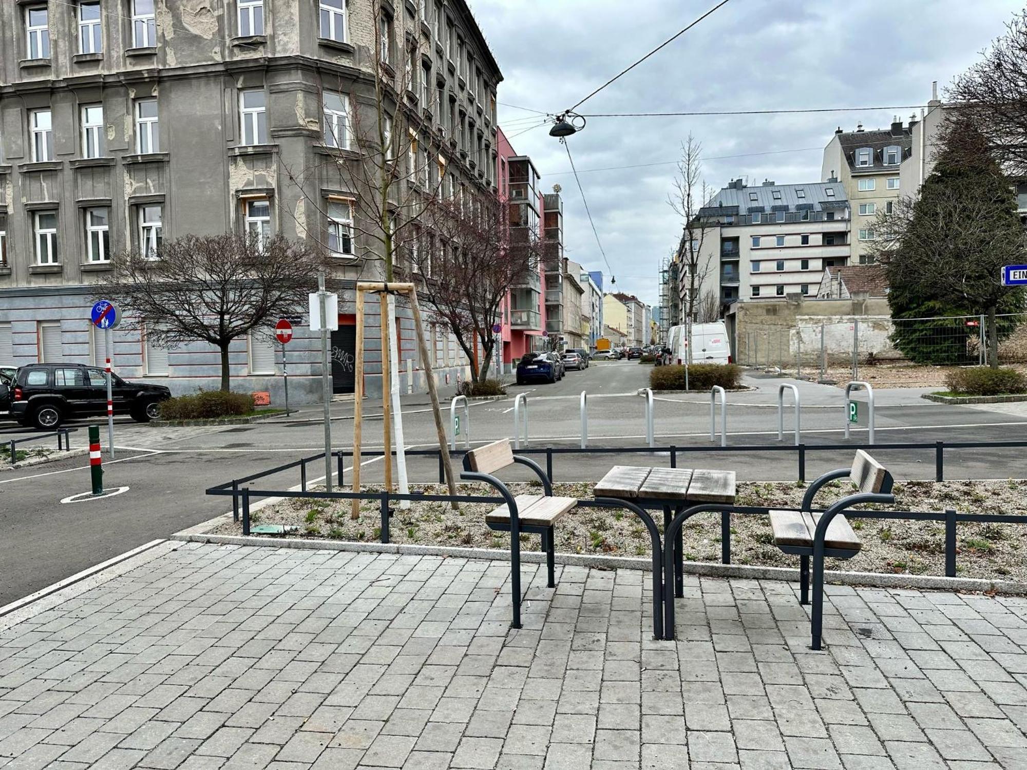 Spacious Central 4-Room Suite For 6 - Near Subway Вена Экстерьер фото